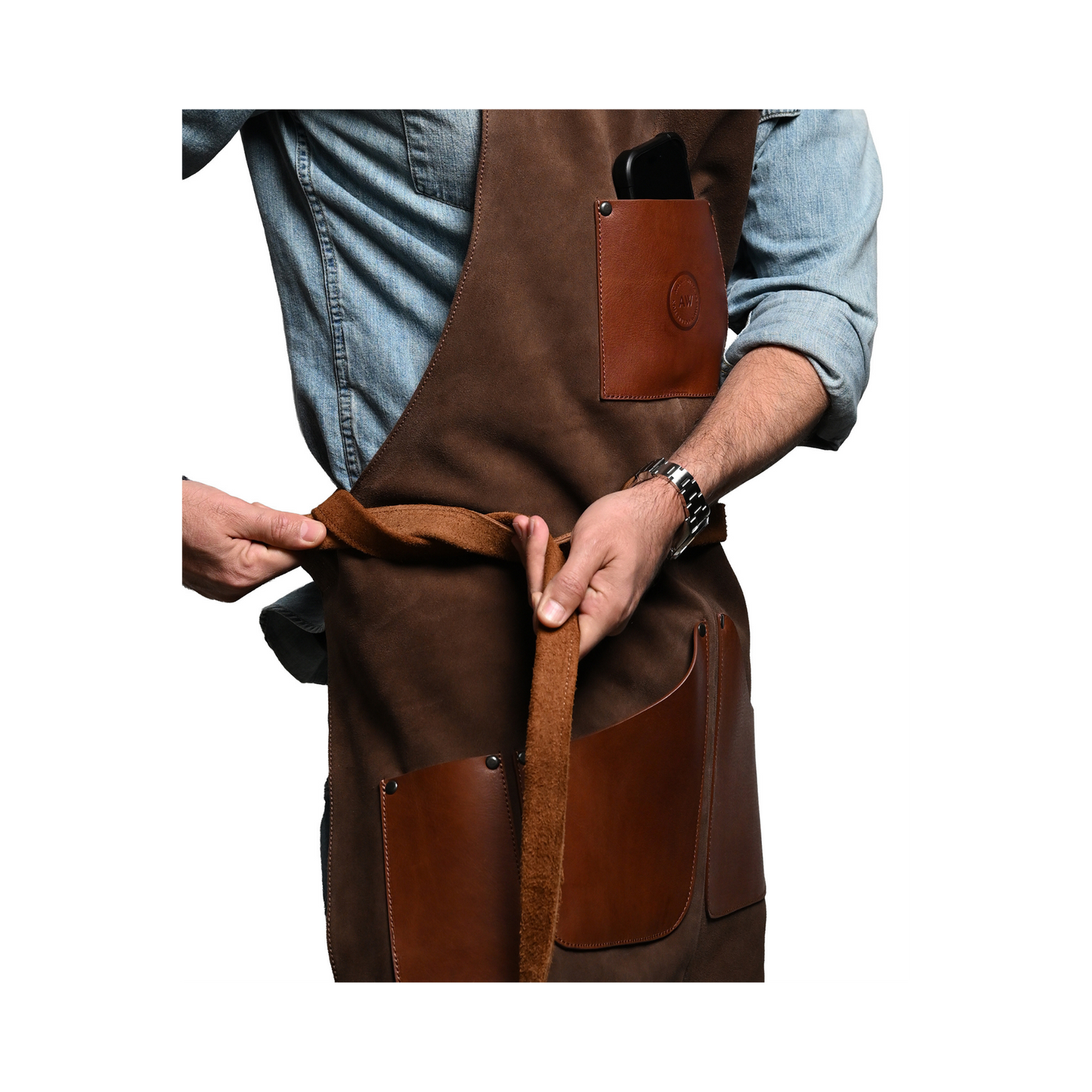 LEATHER APRON WITH POCKETS IN BROWN